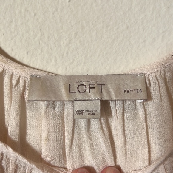 NWOT Loft Billowing Summer Embroidered Tank Top Spaghetti Strap Cream/Peach - Picture 4 of 8
